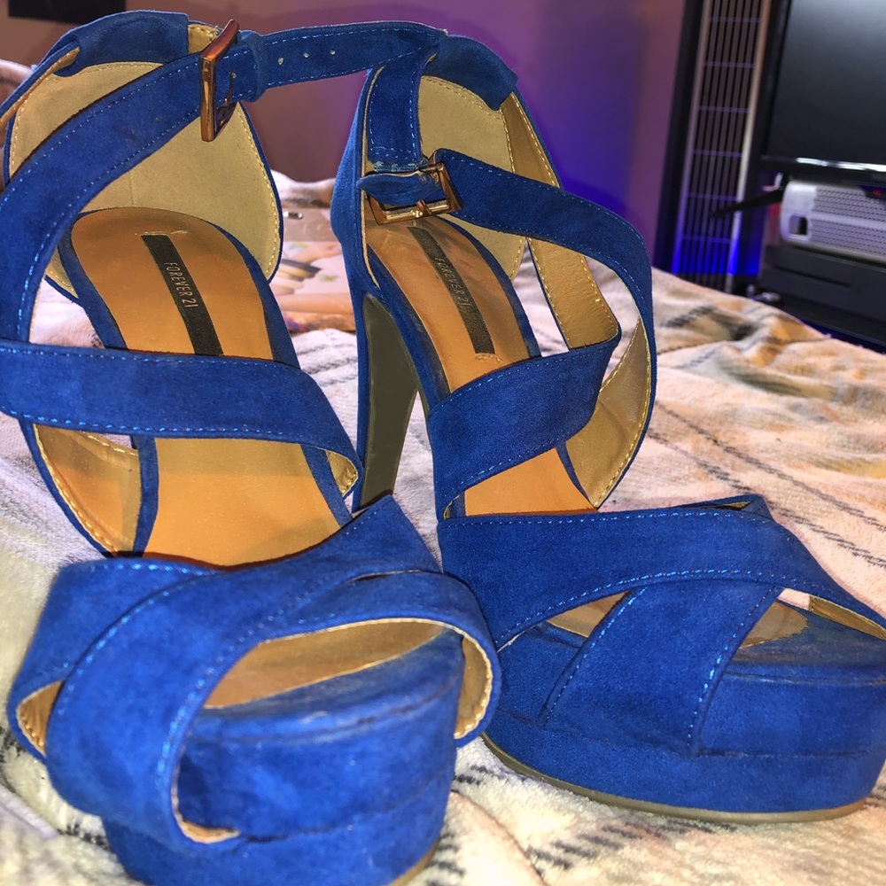 blue heels